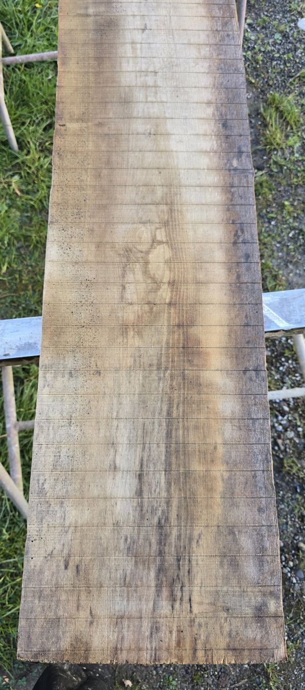 Holzartikel: Altes Holzbrett  – Gebraucht aus Rorschacherberg von snOOpydOg11 1