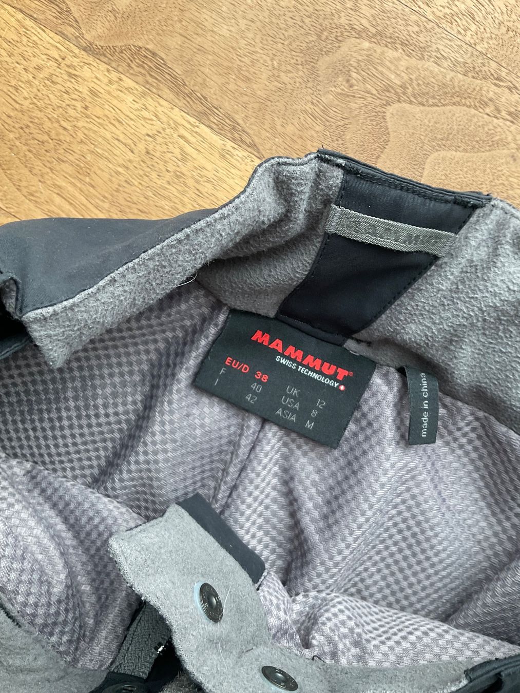 Mammut Hosen: Mammut, Skihose, Frau, Gr. 38 – Gebraucht aus Wattwil von Marlan3 1