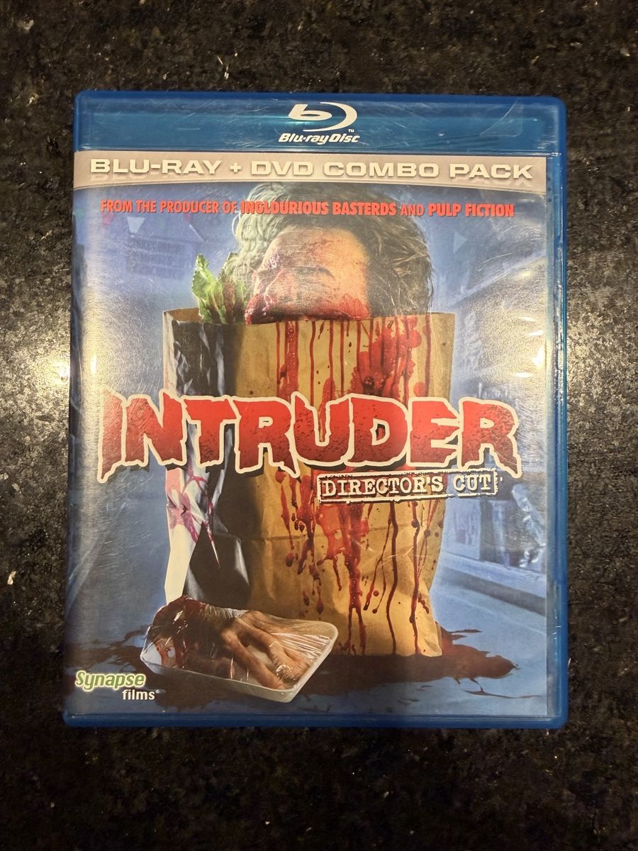 Tutti i DVDs: INTRUDER Codefree Bluray/DVD Combo Unrated Version (2011) – Usato da Hünenberg venduto da Paddels