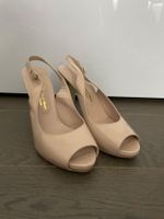 Pumps aus Dubai Handgemacht
