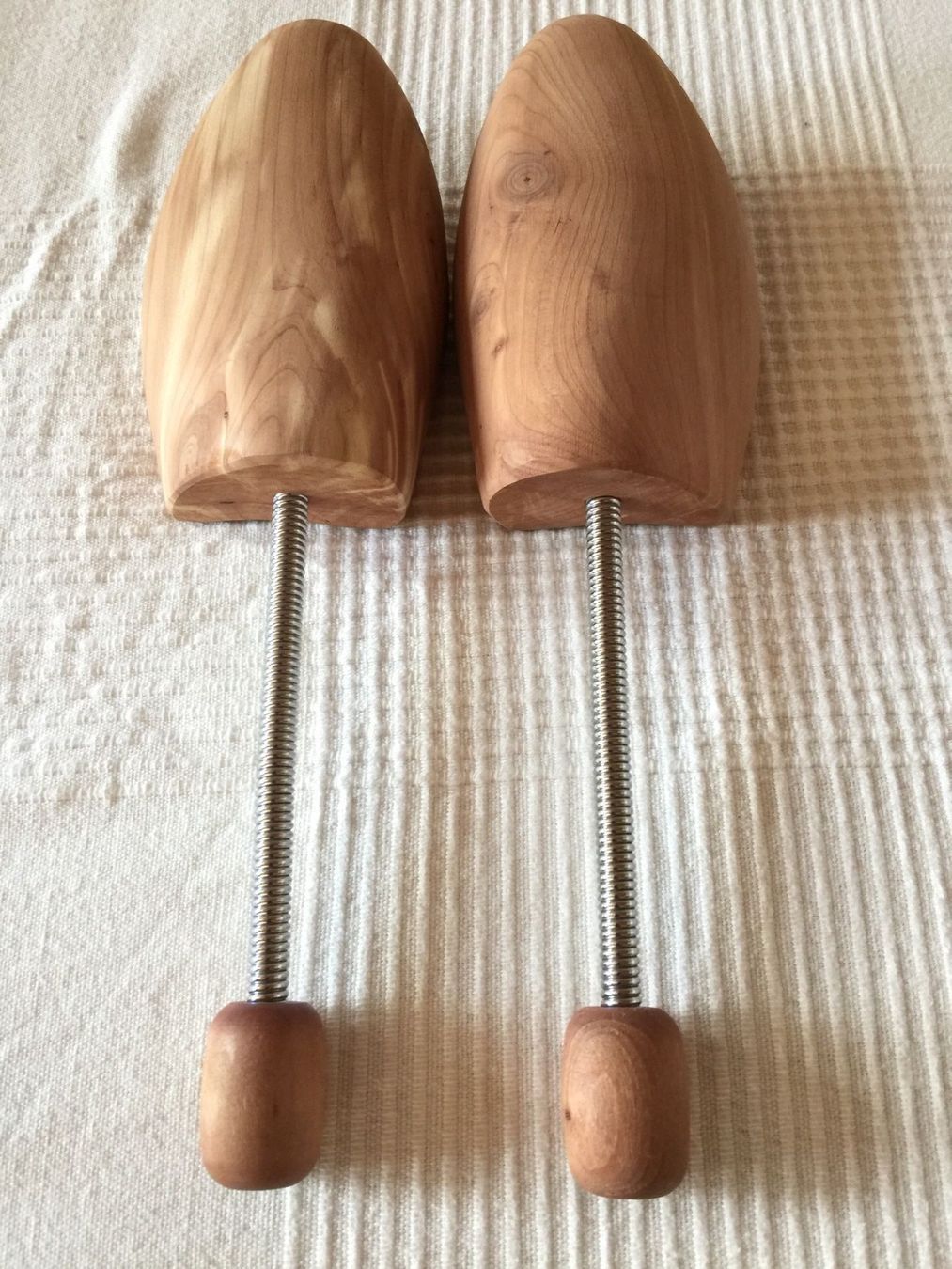 Articoli in legno: 4 Paar Zedern Holzschuhspanner Nico 42-43 – Nuovo (secondo la descrizione) da Schwändi b. Schwanden venduto da Akuritas907 7