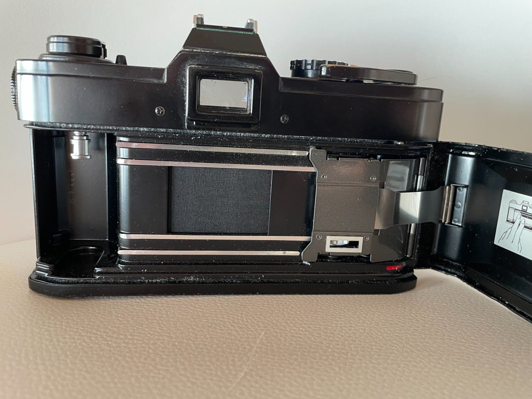 Canon Kamera: Canon FT QL Black – Defekt aus Petit Lancy von gil_hr6v 6