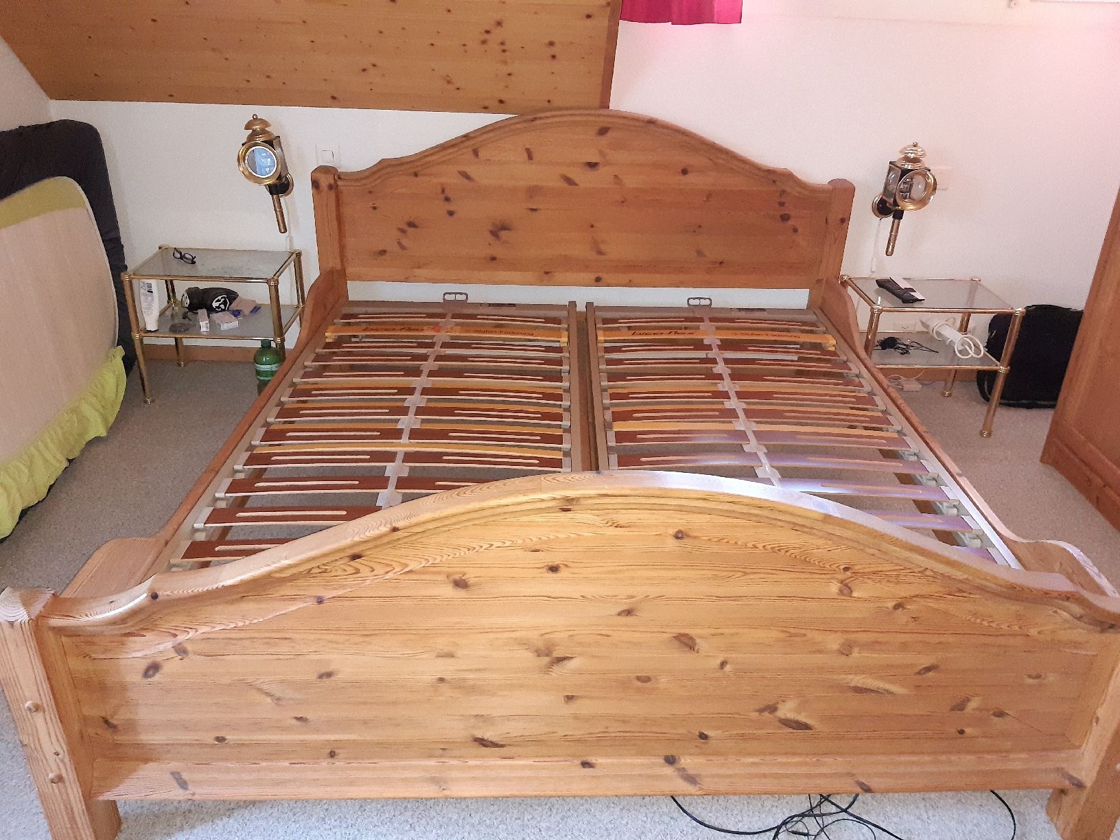 Armoires: Schlafzimmer Linth Möbel Massiv – D'occasion à Weisslingen par Jilby.14 3