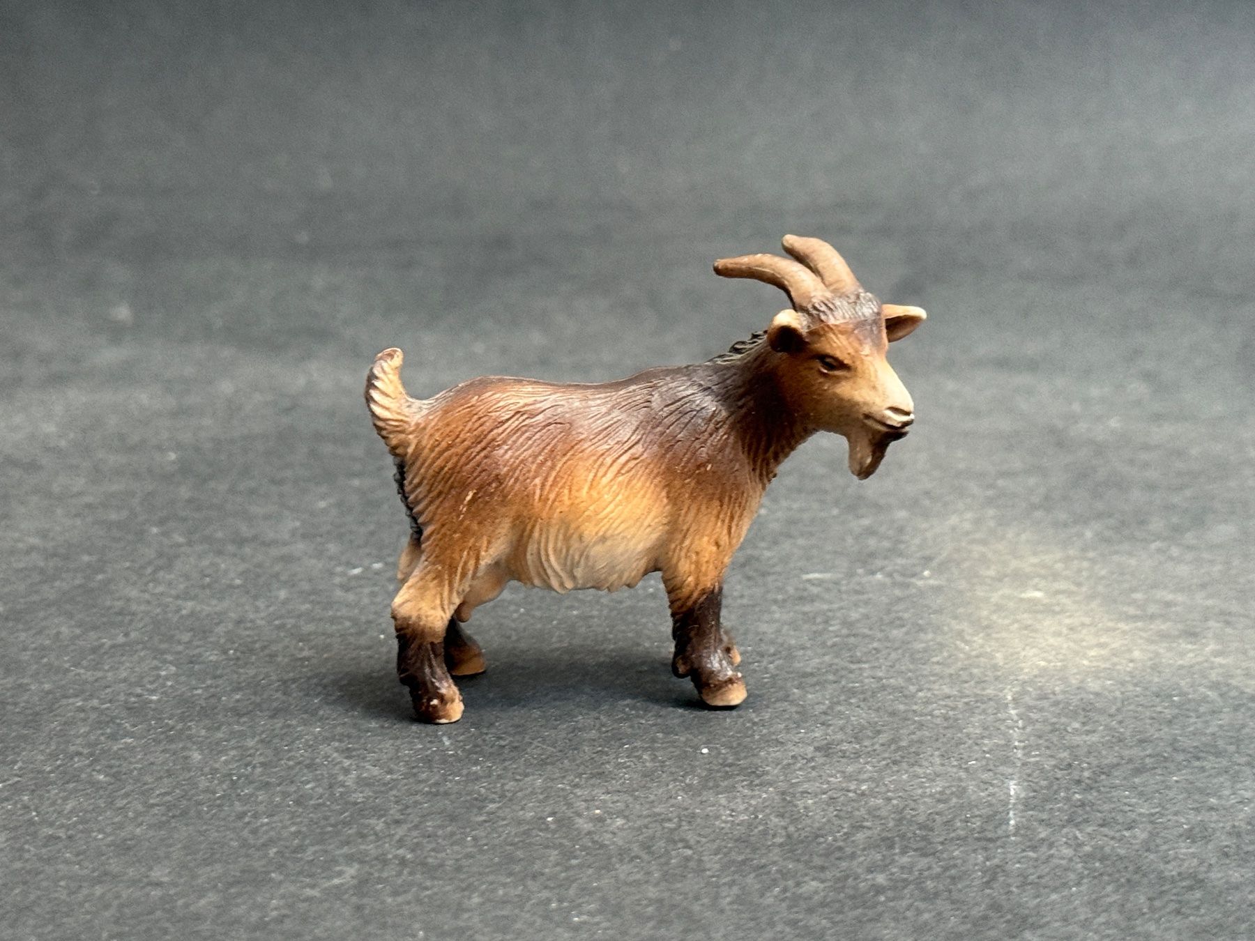 Schleich Figurines: Schleich Ziege Zwergziege – D'occasion à Ennetbaden par mapa05