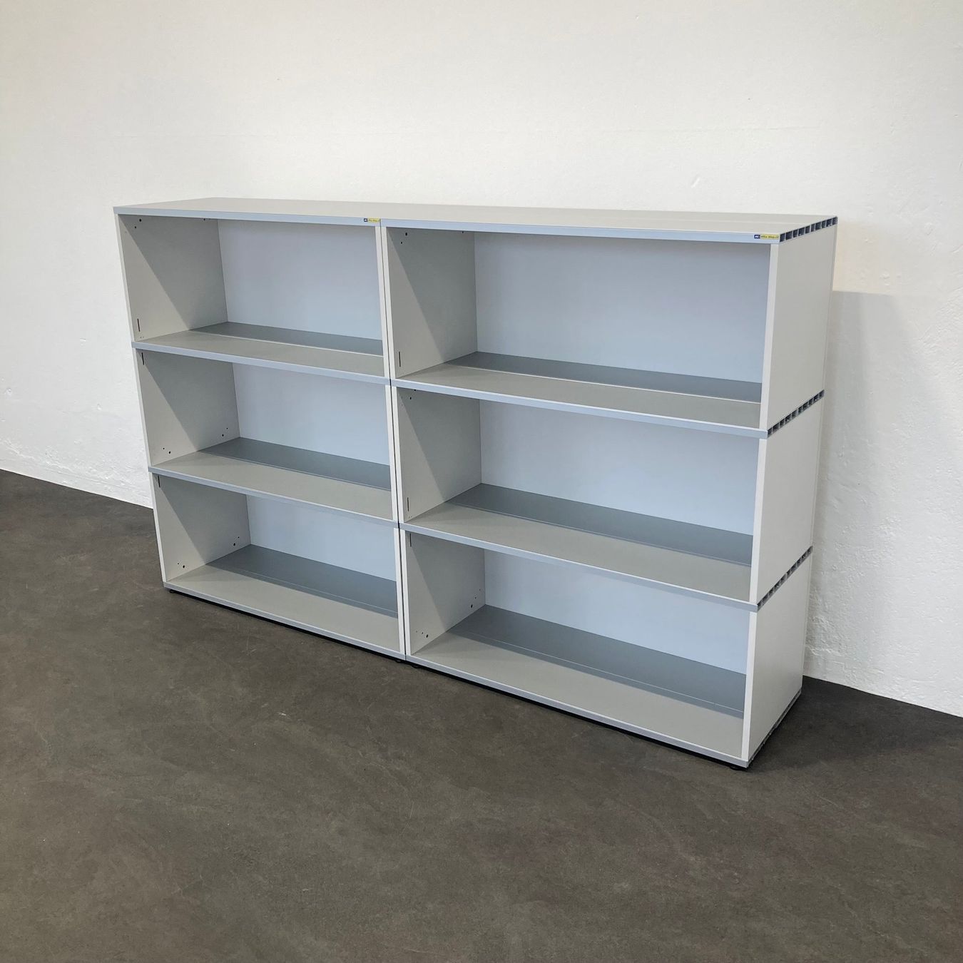 Scaffali: Denz D3 Regal 3-OH Hellgrau - 2000mm – Usato da Schönenwerd venduto da mcofficeshop 2