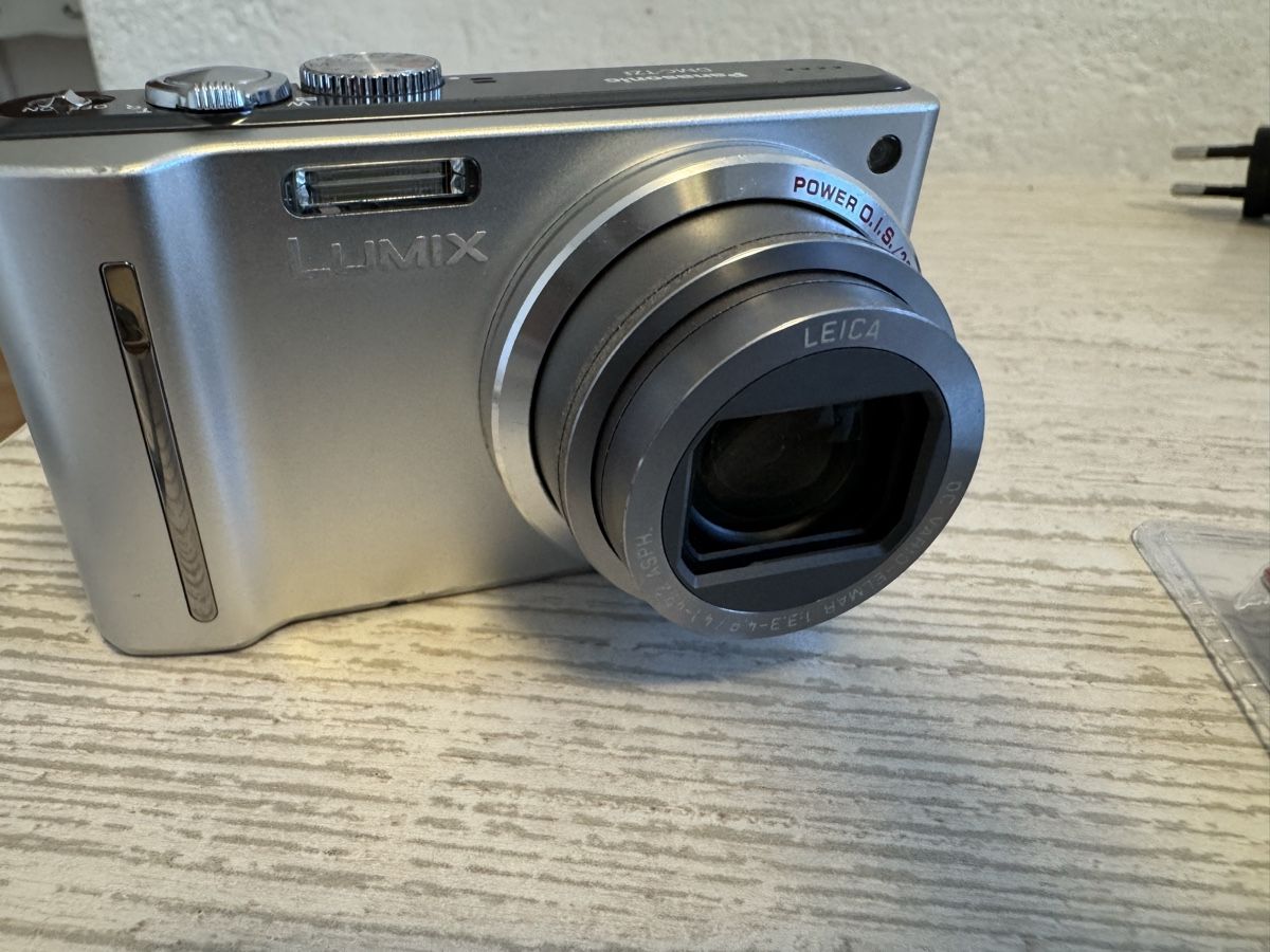 Panasonic Kamera: Panasonic lumix dmc-tz8 Digitalkamera – Gebraucht aus Zunzgen von milesdavis76 4