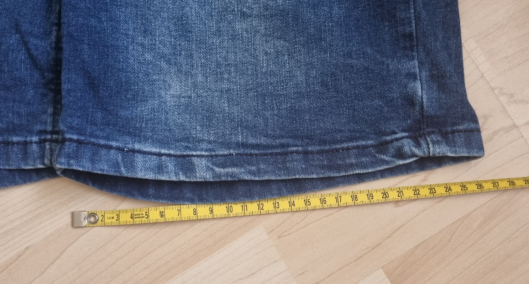 C&A Hosen: Kurze Jeanshose/Shorts blau – Gebraucht aus Hünenberg von mel__ 3