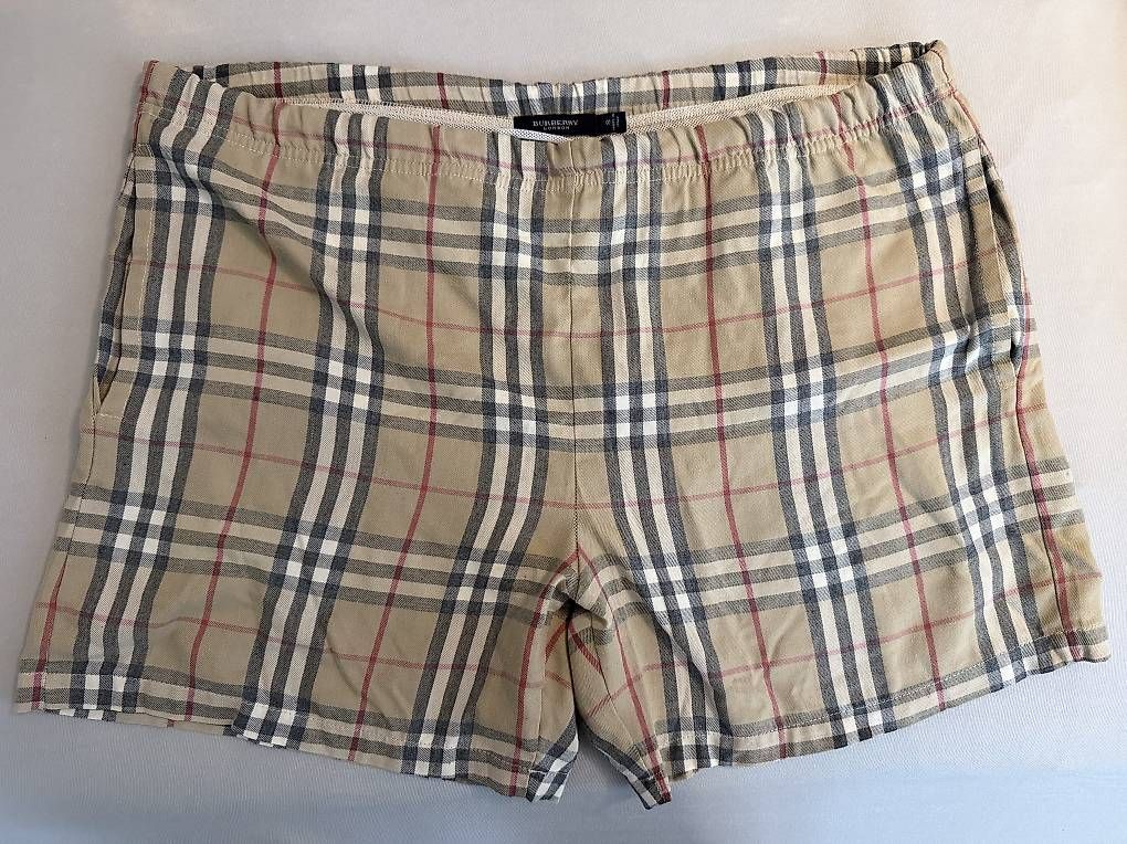 Costumi da bagno: Original Burberry Herren Badehose Grösse S – Usato da Bern venduto da HugoBoss80