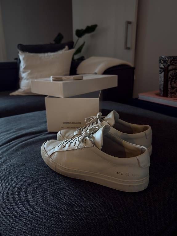 Scarpe da uomo: Common Projects Original Achilles Low / Farbe Tofu – Usato da Aarau venduto da Alegua 4