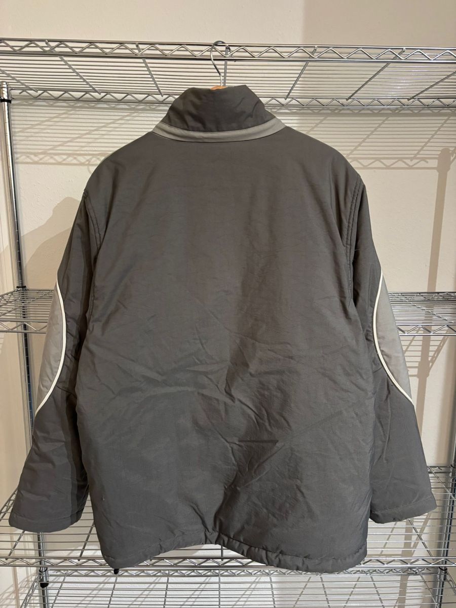 Nike Jacken: 90’s Vintage Nike Jacket Size M – Gebraucht aus Lausanne von user1020rnt 2