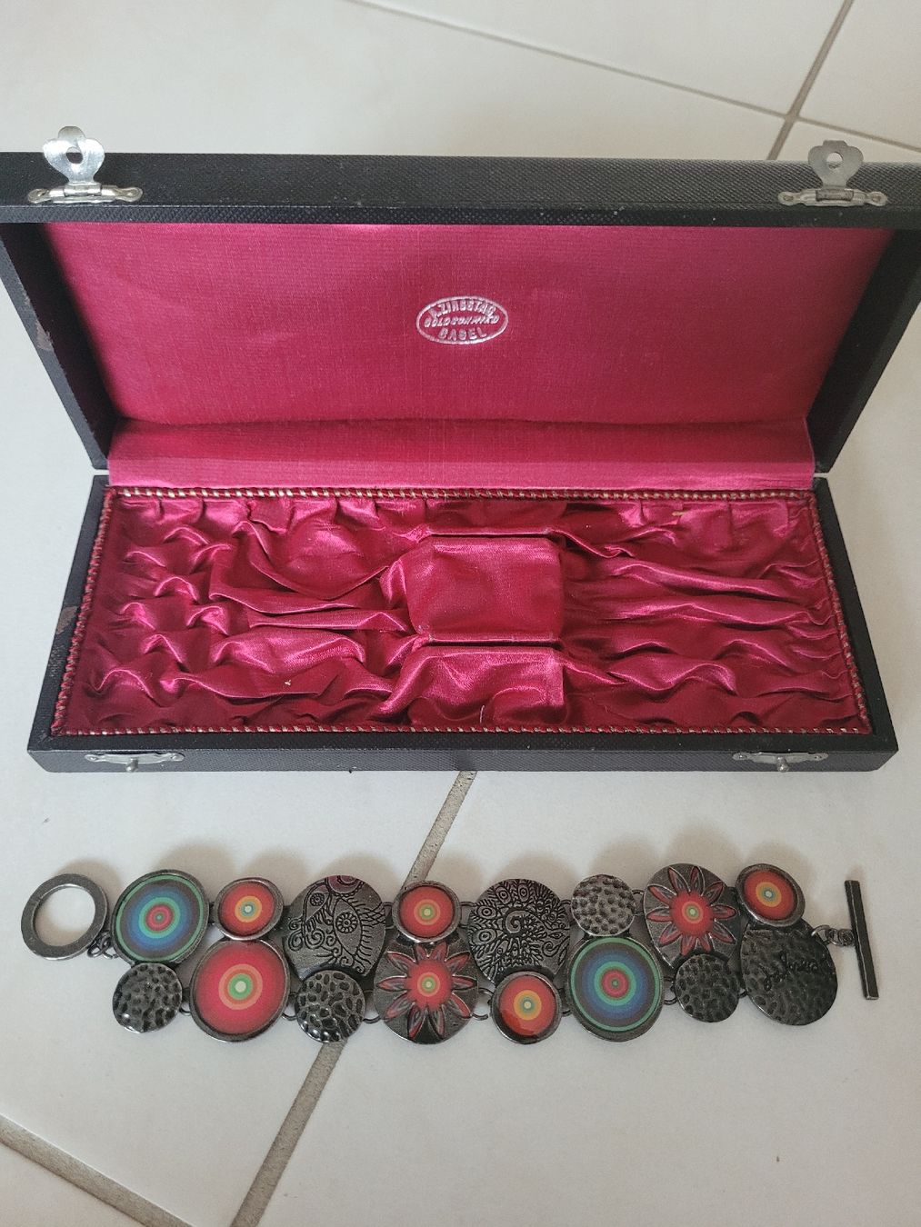 Bracciali & Braccialetti: Antikes Armband wunderschön – Usato da Aesch BL venduto da Moni1211