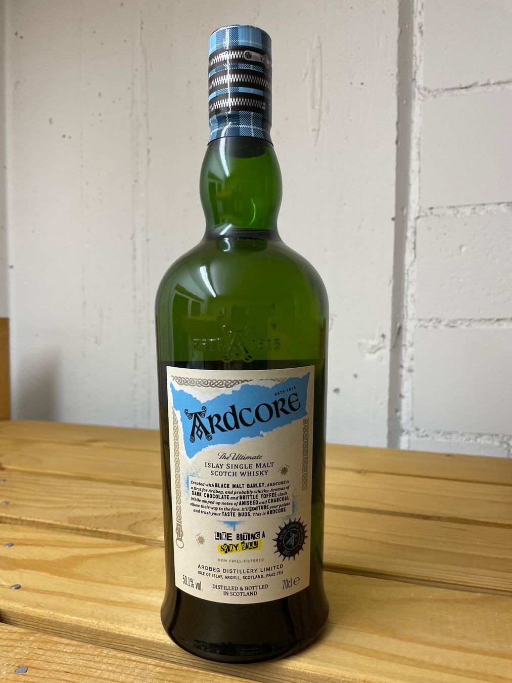 Ardbeg Bevande alcoliche: Ardbeg Ardcore Committee, Release 2022 – Nuovo e nell'imballaggio originale da Wiesendangen venduto da whiskyandwine