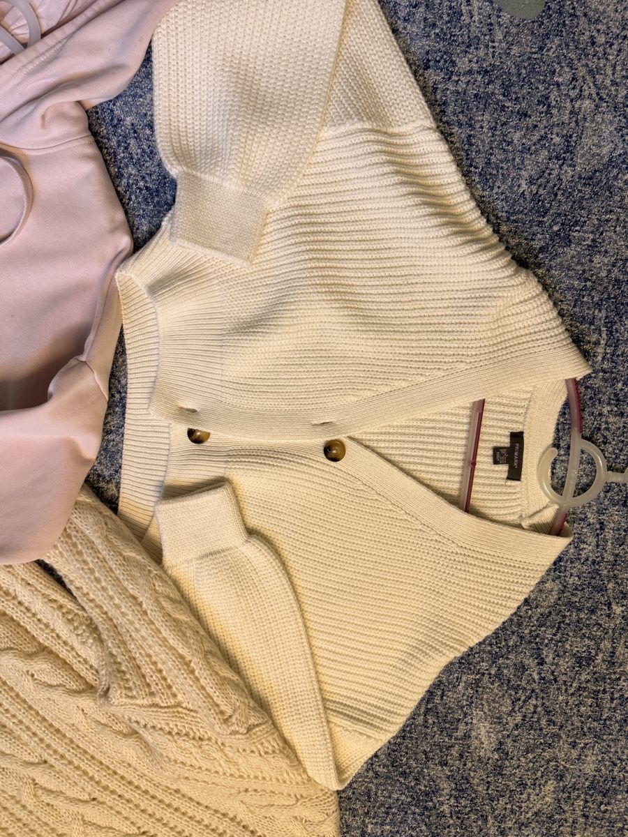 Maglioni & Felpe: Frauen Pullovers M/L – Nuovo (secondo la descrizione) da Amlikon-Bissegg venduto da Flowers_Blossom 1
