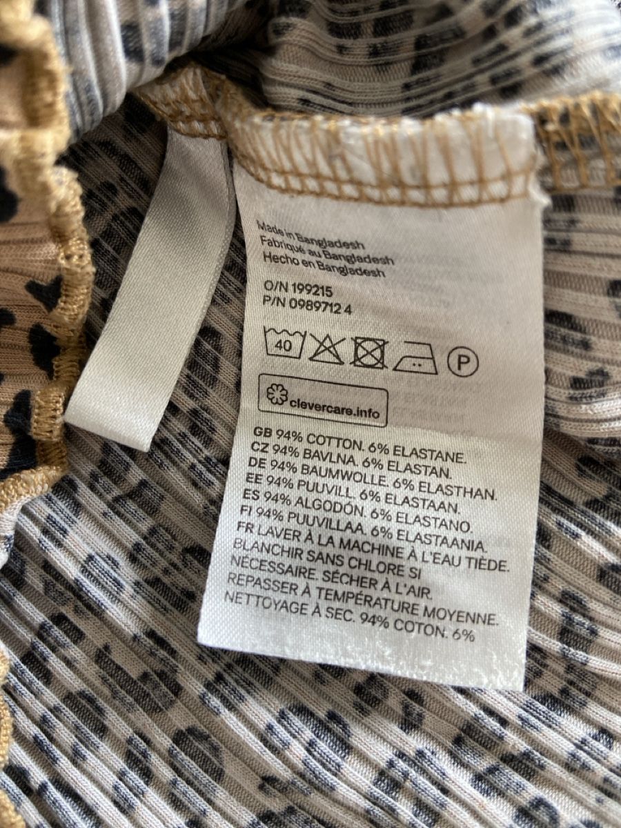 H&M Maglioni & Felpe: Animal Print Pullover 146/152 Stretch H&M – Usato da Luzern venduto da Nordischkind 2