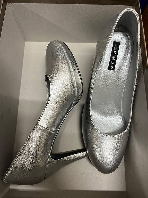 Damenschuhe: 3x Pumps/ High Heels Grösse 37 – Gebraucht aus Staufen von Boerm85 2