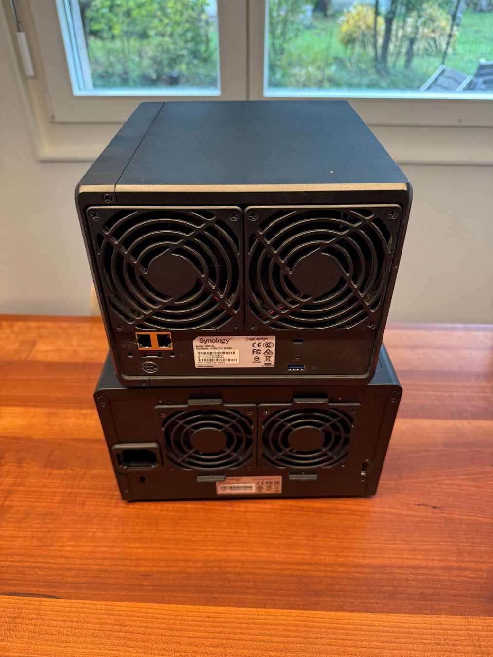 Synology DS918+ mit DX517 und 9× 12 TB IronWolf 108 TB (Gebraucht) in ...