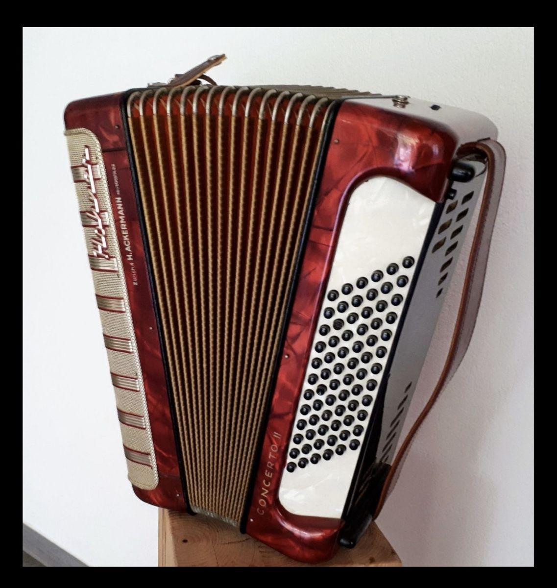 Hohner Strumenti musicali: Hohner Concerto 2 Handorgel KLav. Tas TOP ANGEBOT – Nuovo (secondo la descrizione) da Heiligkreuz (Mels) venduto da ria_7gd7 2