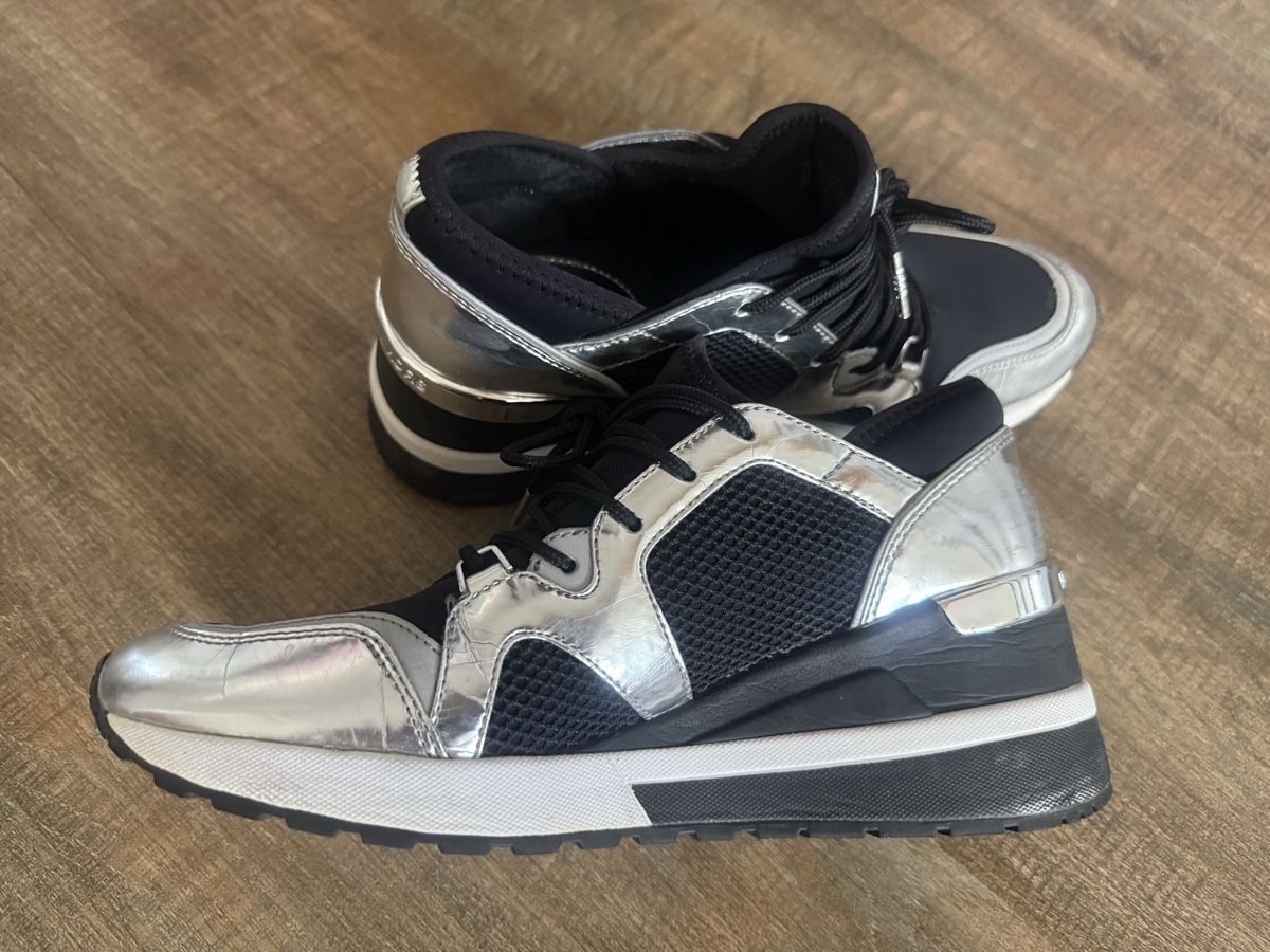Michael Kors Scarpe da donna: Michael Kors Sneaker, Schwarz/Silber, Gr. 38 – Usato da Lachen SZ venduto da zsucard 4