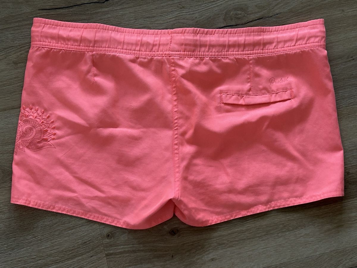 Protest Costumi da bagno & Bikini: Badehose Damen Protest Pink Grösse L/40 – Usato da Wolhusen venduto da eve_m6cg 1