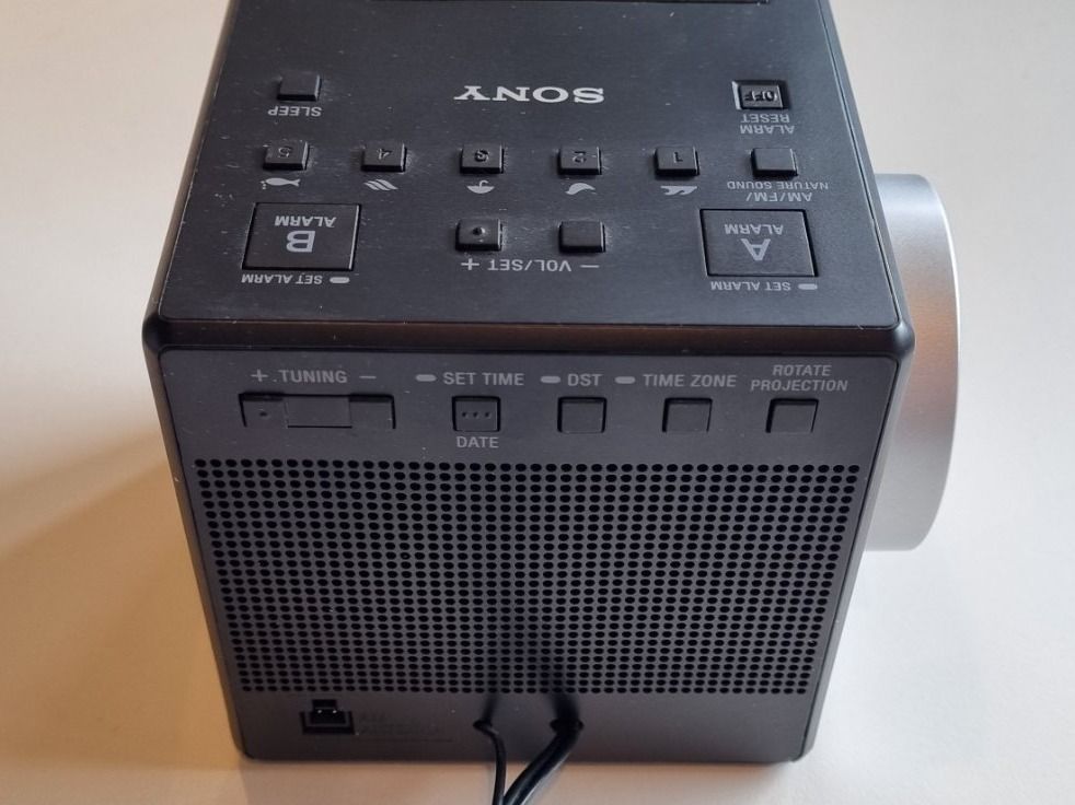 Radiowecker Sony Model No. ICFC1PJ Kaufen auf Ricardo