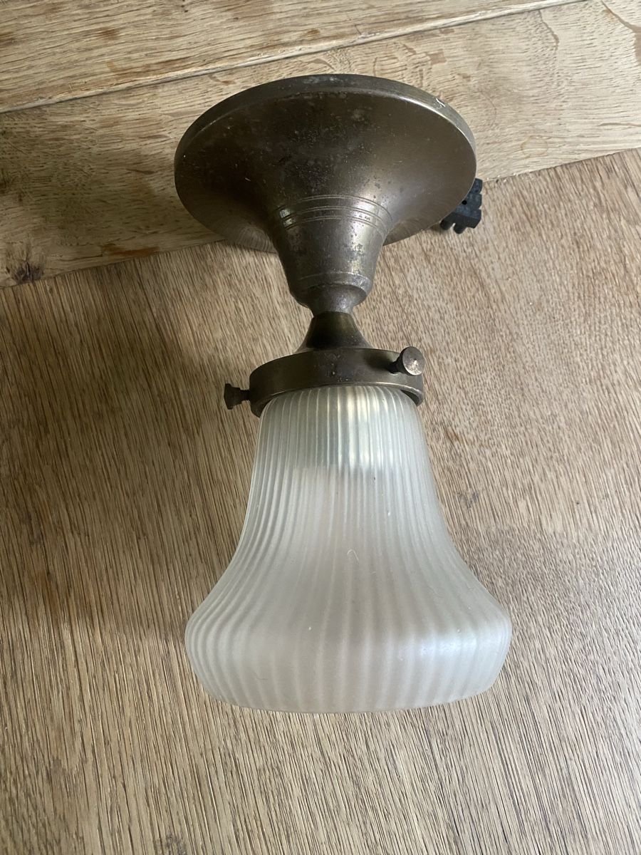 Lustres & lampes de plafonds: Jugendstil Deckenlampe mit Opal Glas – D'occasion à Bern par SamuelH02