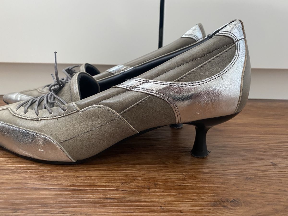 Scarpe da donna: Vagabond Pumps, Gr. 40 – Nuovo (secondo la descrizione) da Biberstein venduto da koempossible 1