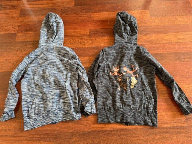 Lotti & Set di vestiti: Kapuzen-Jäggli Set, Grösse 134/140 – Usato da Endingen venduto da wubi 3