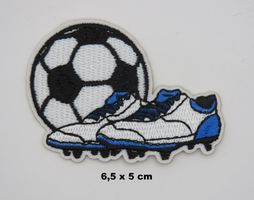 ⚽️🥅👟  FUSSBALL mit SCHUHE - Aufnäher - Aufbügler - 6,5x5cm