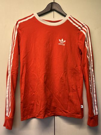 Adidas T-Shirt Rot Grösse XS mit Streifen im guten Zustand