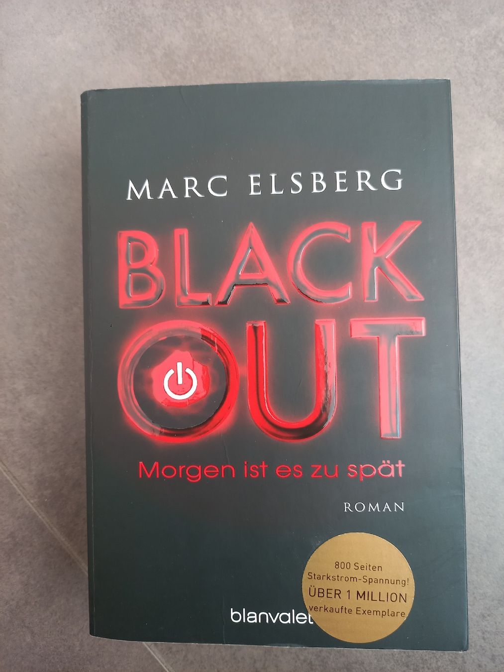 Libri: Black Out – Usato da Steinhausen venduto da Pharo2011