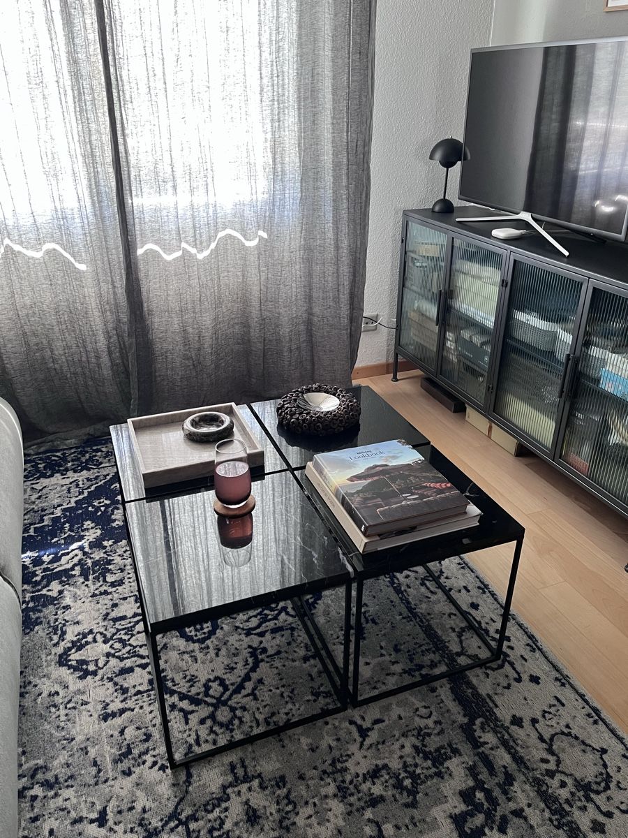 Westwing Tavoli: Beistelltische mit Marmorplatte 4er Set – Usato da Grabs venduto da Meerschweinchen81