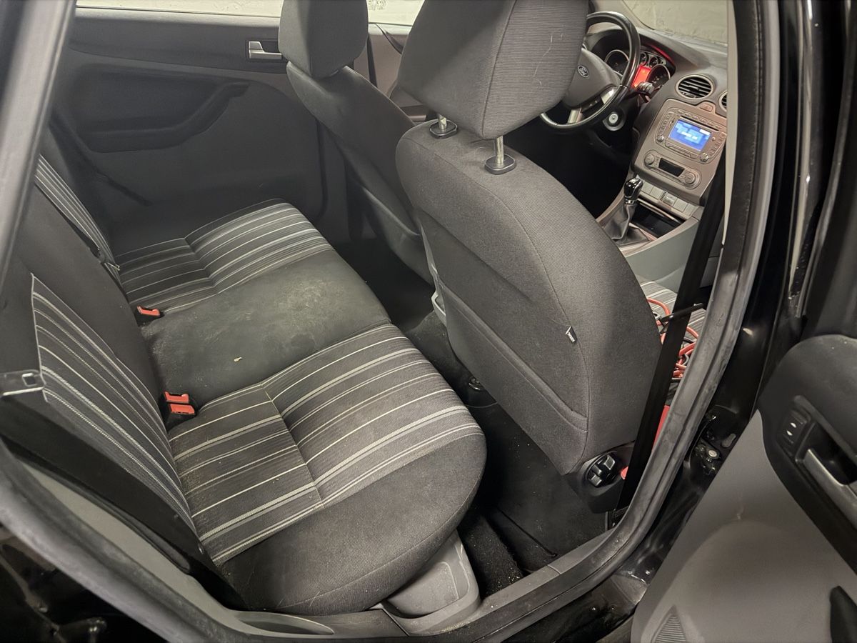 Ford Automobili: Ford focus 2.0i mfk2510.23 – Usato da Lyss venduto da xydz 5