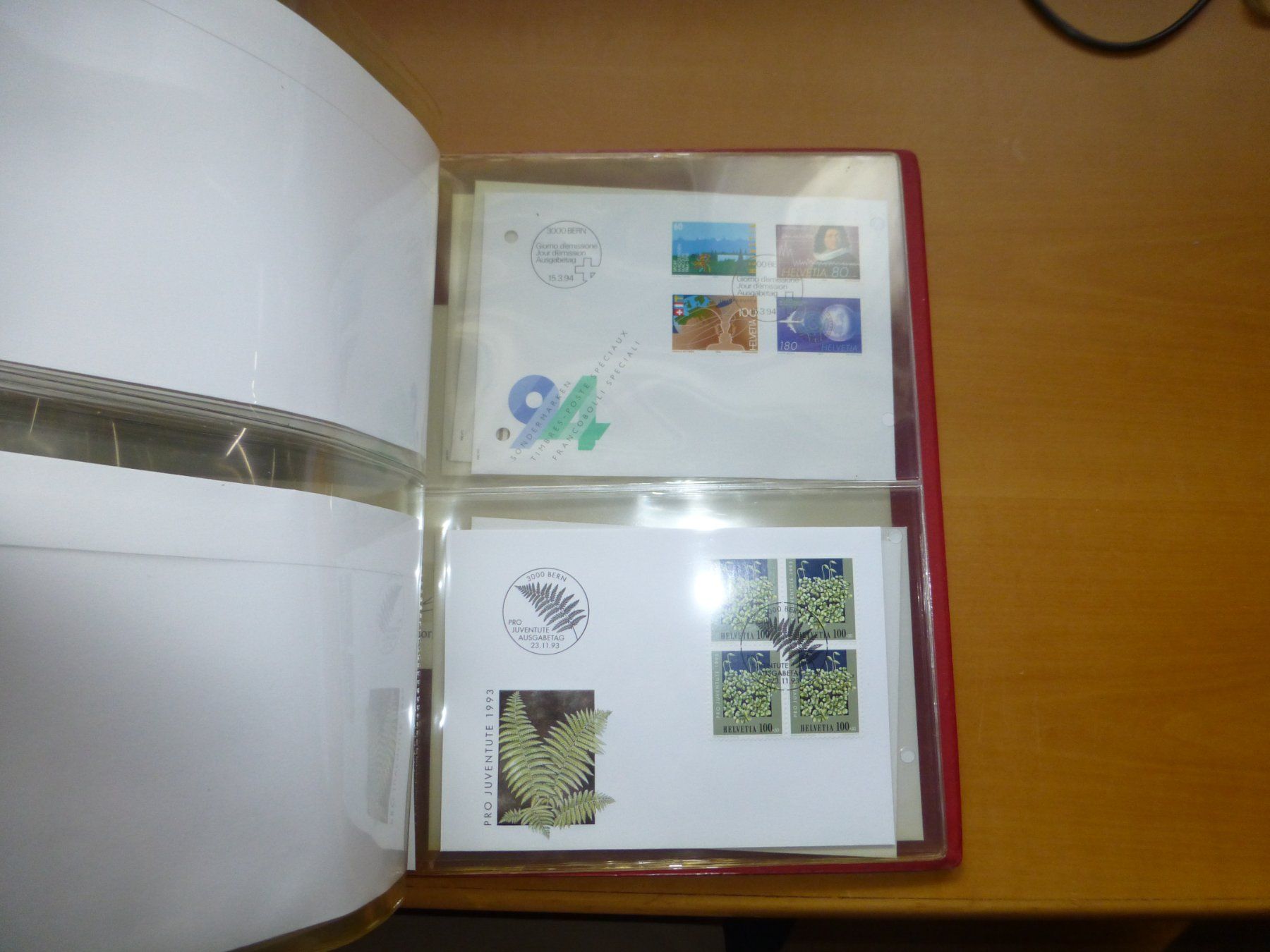 Album: Briefmarken – Usato da Fischbach-Göslikon venduto da Kurt096
