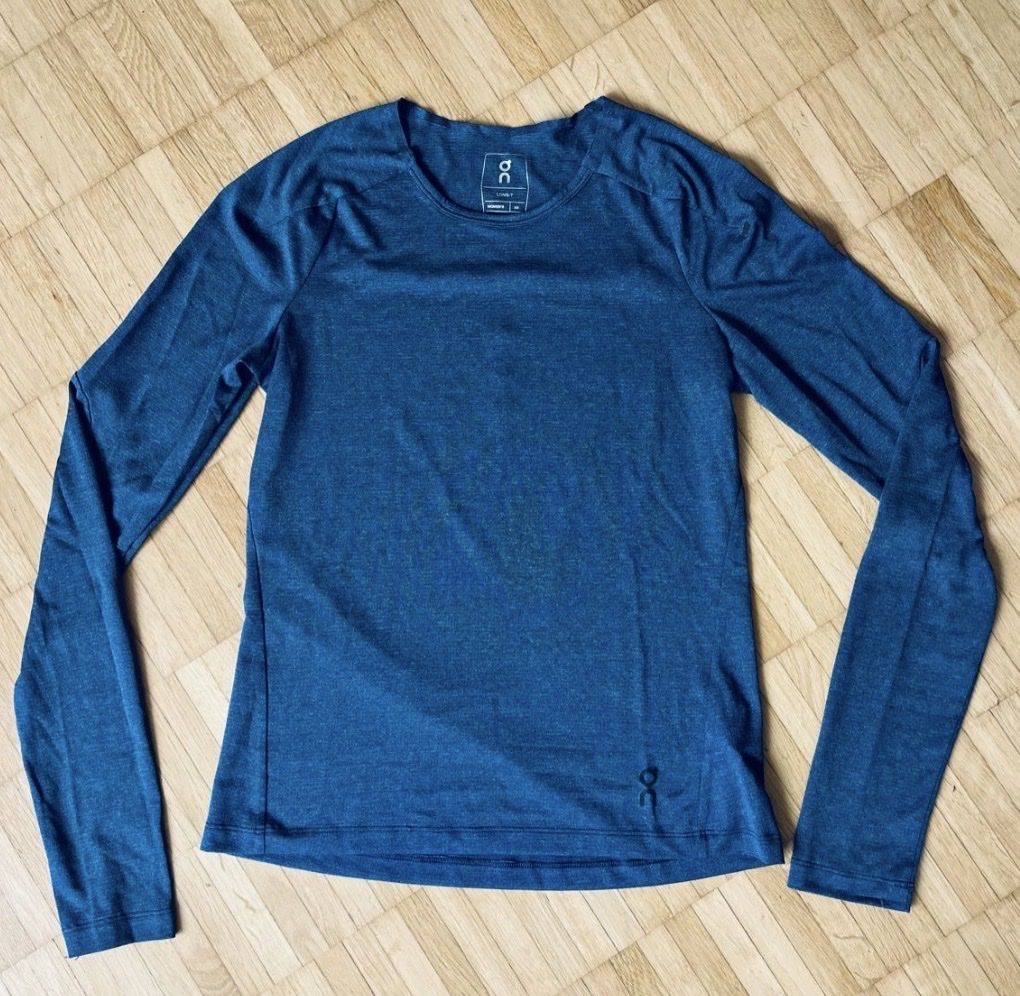On T-shirt: On Long-T Damen Laufshirt – Usato da Horgen venduto da sophiaric 2