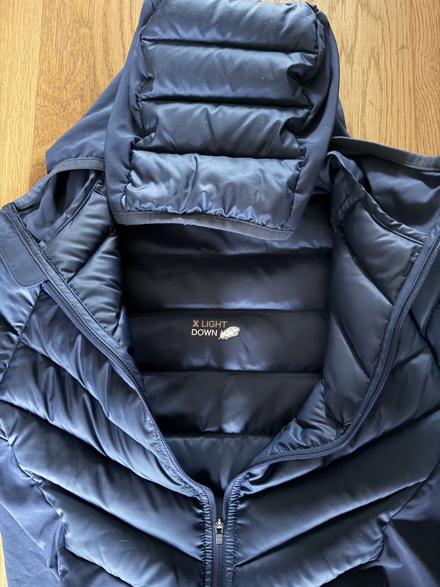 Skins Giacche: Hybrid Hood Jacket Damen – Nuovo (secondo la descrizione) da Gerolfingen venduto da 70coco 3