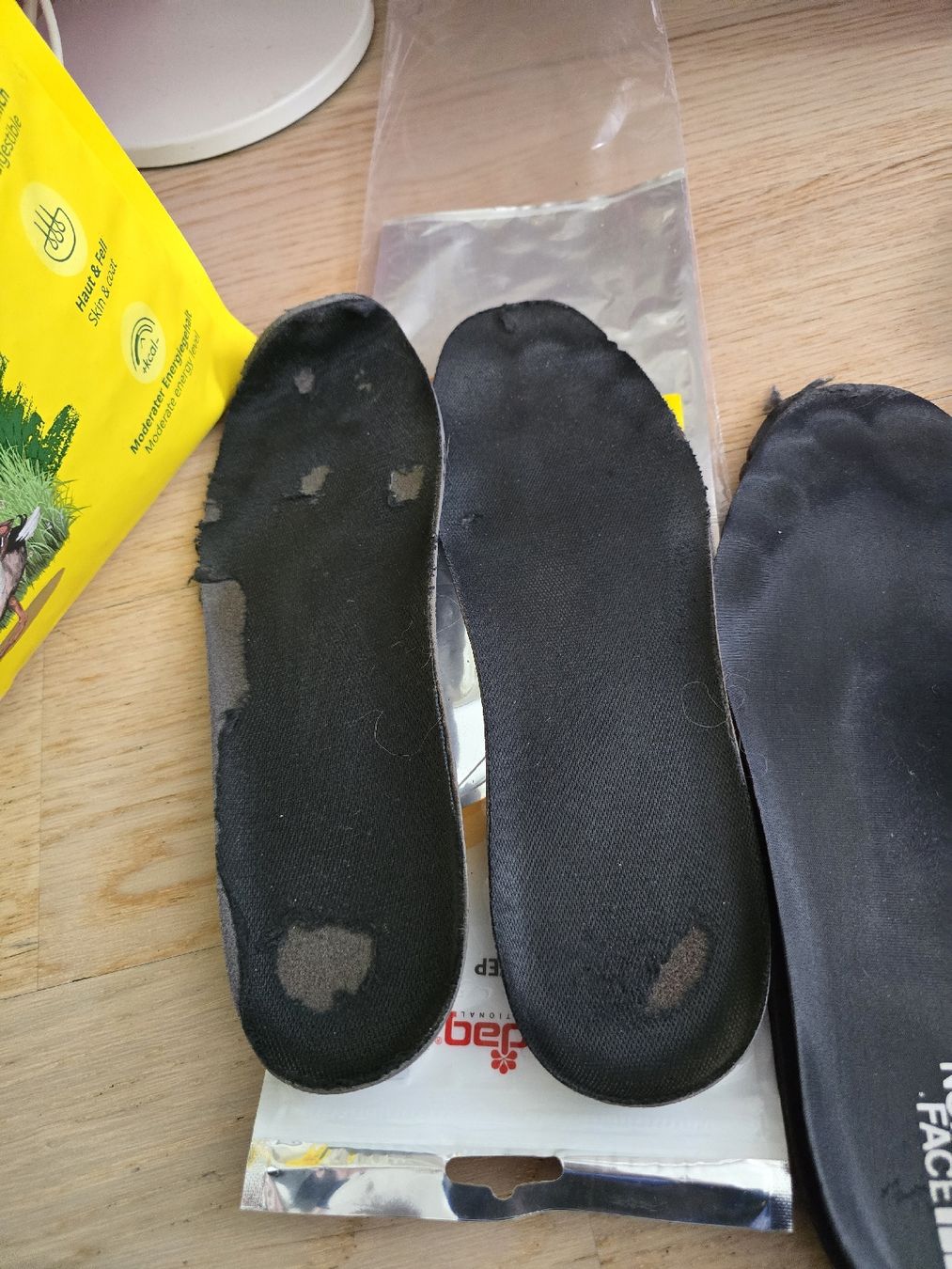 Scarpe da uomo: Restposten Sohlen / Einlegesohlen Grösse 43-44 – Usato da Rickenbach b. Wil venduto da VeryLovelyThings 2