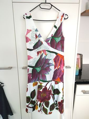 Desigual Kleid 