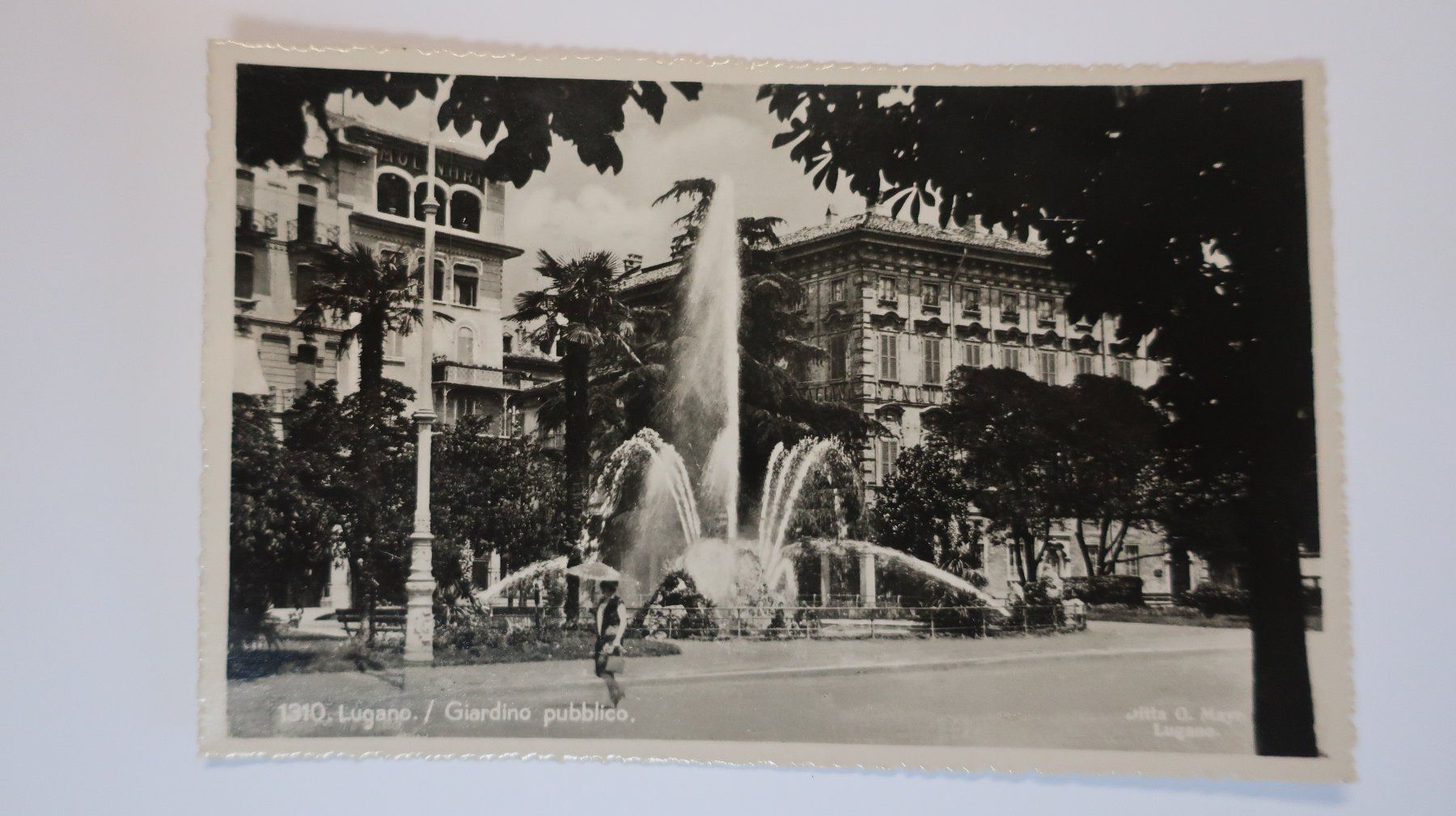 Cartoline postali: Lugano / Giardino publico – Usato da Cormoret venduto da Pascalll2001 1