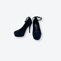 Schwarze GUESS plateau Pumps in Gr. 35