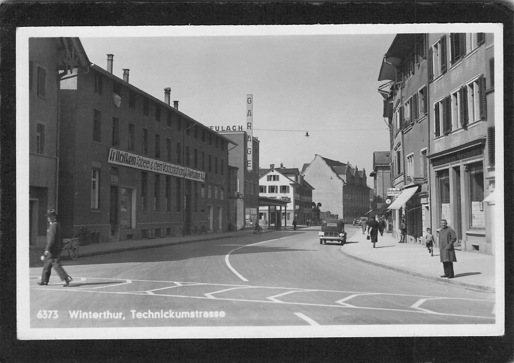 Cartoline postali: Winterthur ZH , Technikumstrasse , belebt – Usato da Reichenburg venduto da Pipo-67