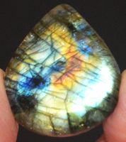 Cabochon L-9399 – Labradorit 39x26mm 37.85 Karat