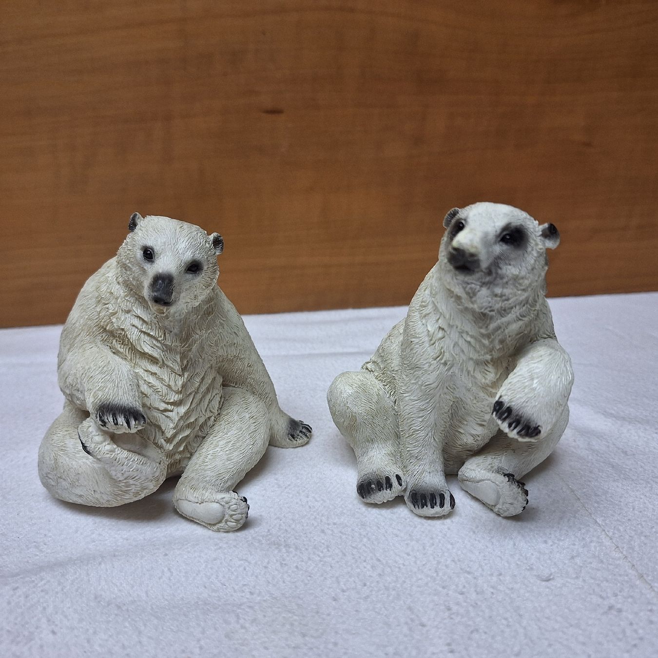 Figuren: 2 sehr schöne Vintage Eisbär Figuren – Gebraucht aus Winterthur von Goldpipau