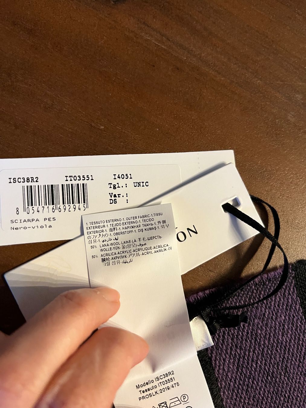 Versace Foulard & Sciarpe: Versace Collection scarf new with label – Nuovo e nell'imballaggio originale da Bôle venduto da lau_wc66 4