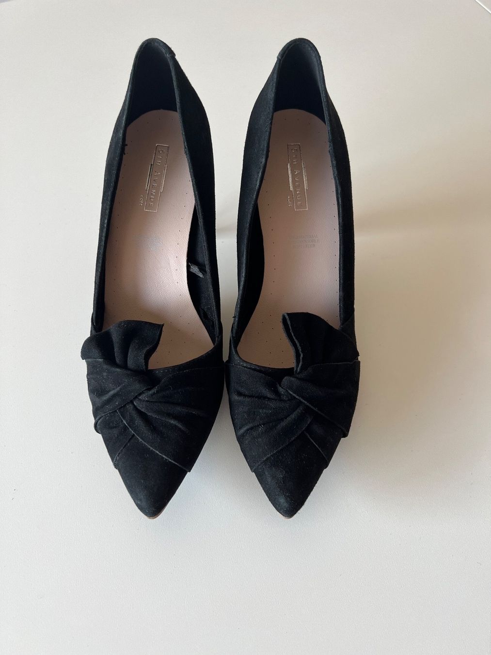 Scarpe da donna: Pumps 5th avenue Gr38 – Usato da Basel venduto da Ksjusha