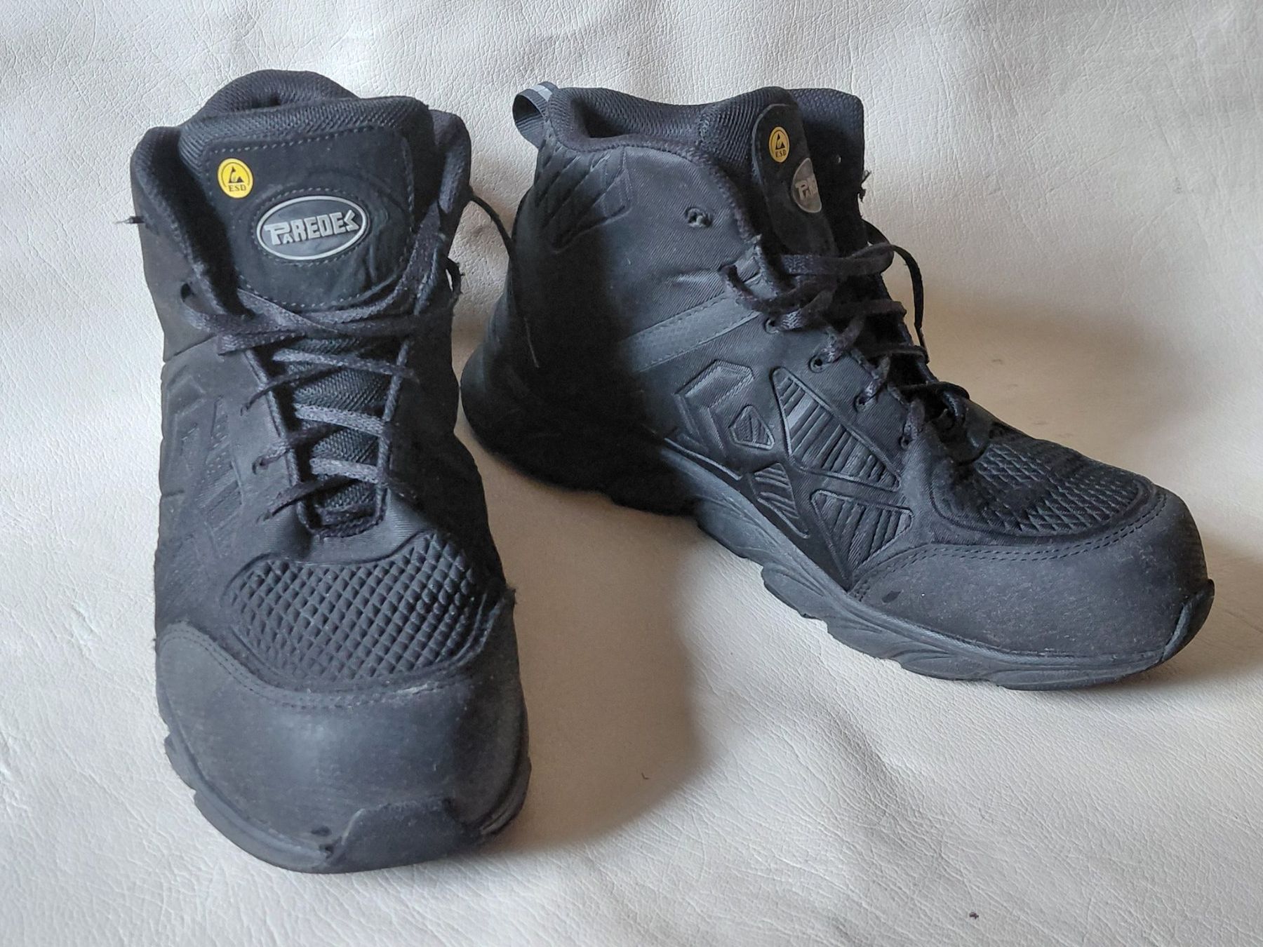 Scarpe da uomo: PAREDES GR.44 TOP SICHERHEITSCHUHE – Usato da Bern venduto da wau68 1