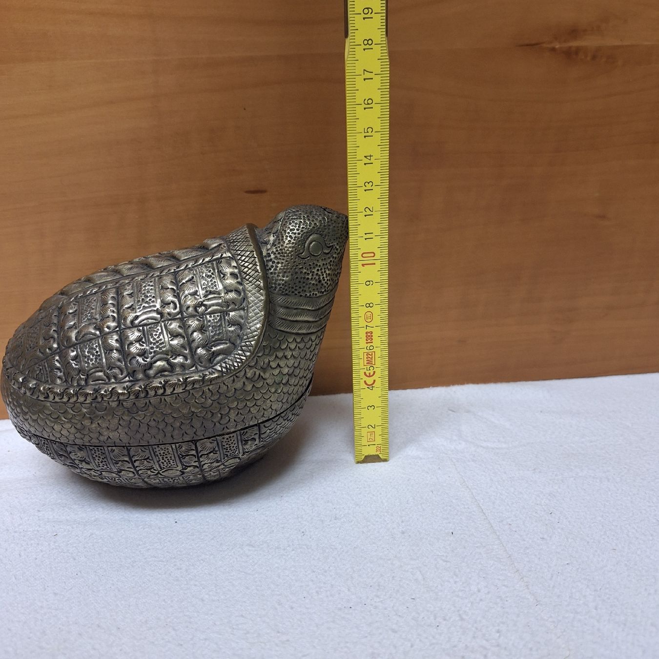 Alle Dekorationen: Kambodschanische Bettelnuss Dose, Vogel – Gebraucht aus Winterthur von Goldpipau 5