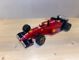 F1 Ferrari 412 T2 E. Irvine 1/18 Minichamps