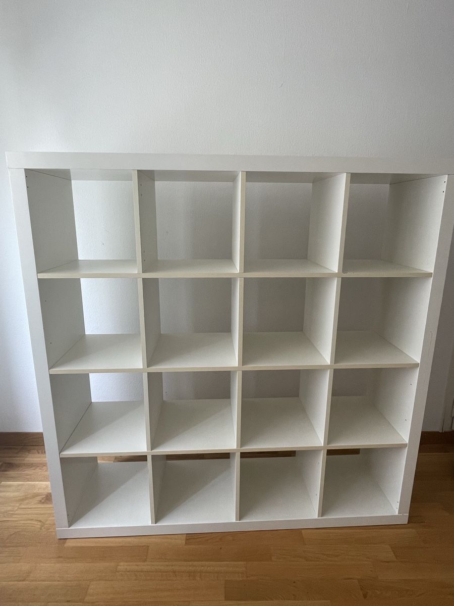 Ikea Scaffali: 4x4 Kallax-Regal – Usato da Bern venduto da sophiew