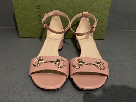 Gucci sandali 35