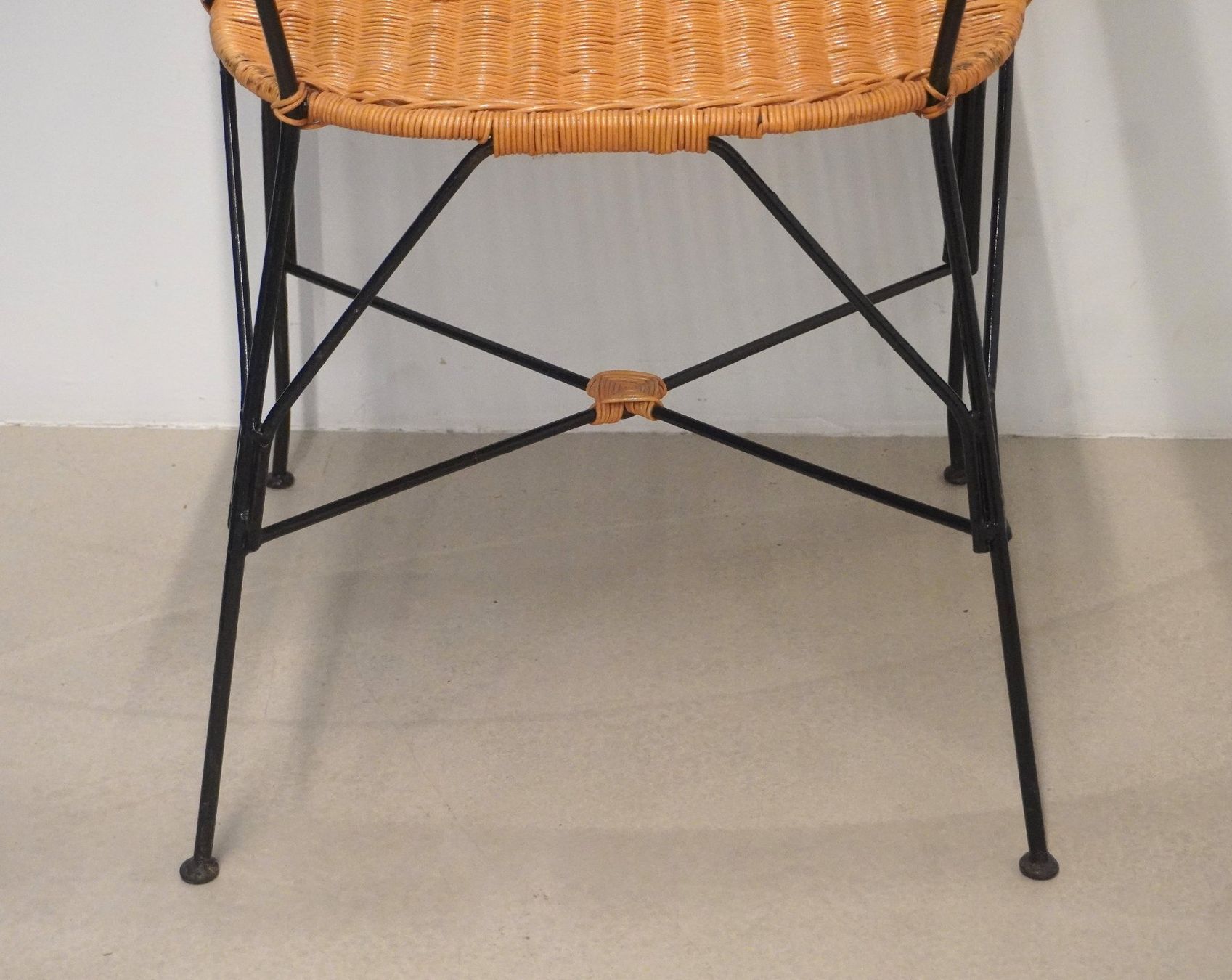 Stühle: Korbsessel/Korbstuhl (HE85) – Gebraucht aus Basel von B.W.B. 3